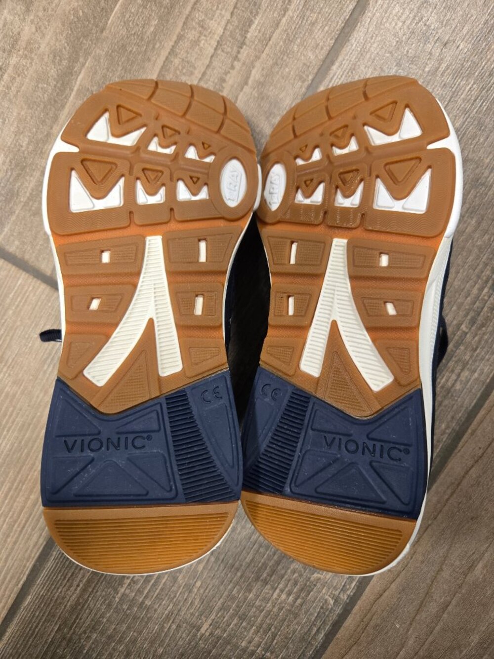 Vionic Walk Strider Sneaker - Picture 3 of 3